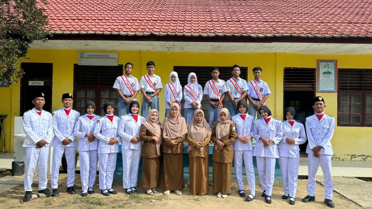 Upacara Bendera Memperingati Hari Kesaktian Pancasila dan Memperingati HUT TNI KE-81